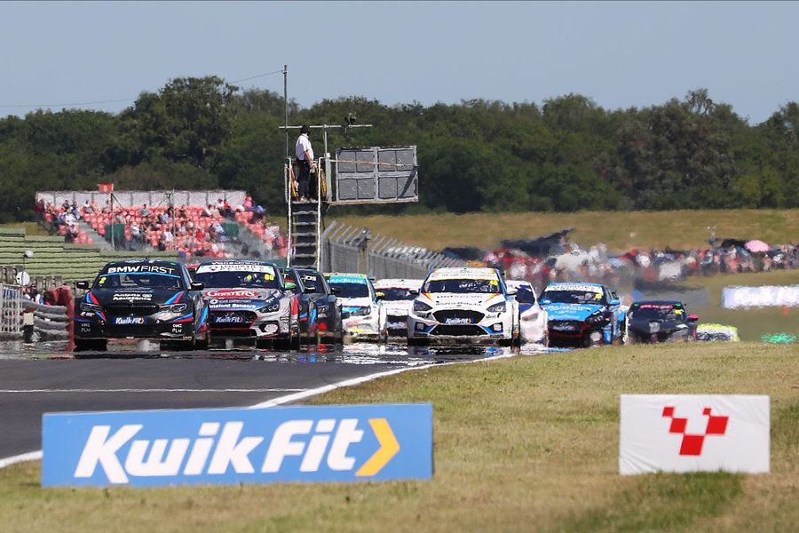 BTCC wins for Turkington, Sutton and Ingram as fans return to Snetterton
