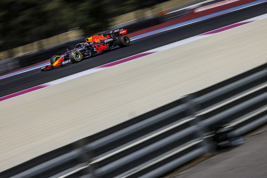 Verstappen passes Hamilton to win French GP