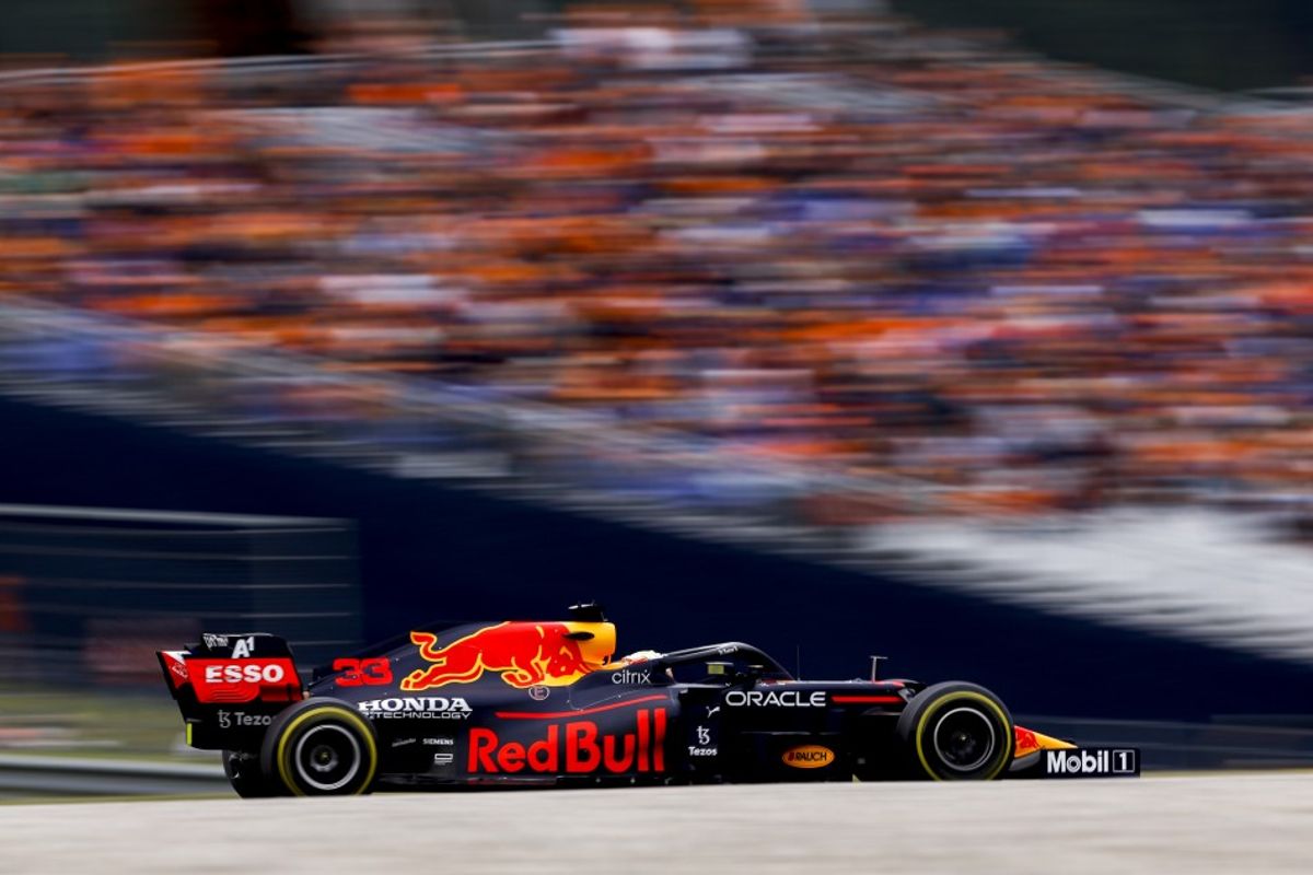 Verstappen extends F1 title lead with lights-to-flag Austrian GP win