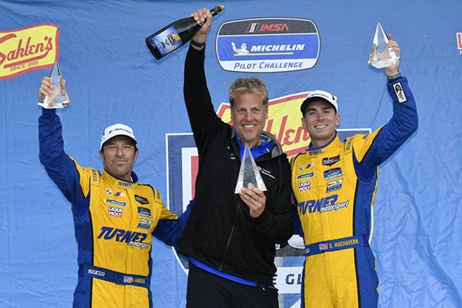 Bill Auberlen holds off Heylen at Watkins Glen Michelin Pilot Challenge