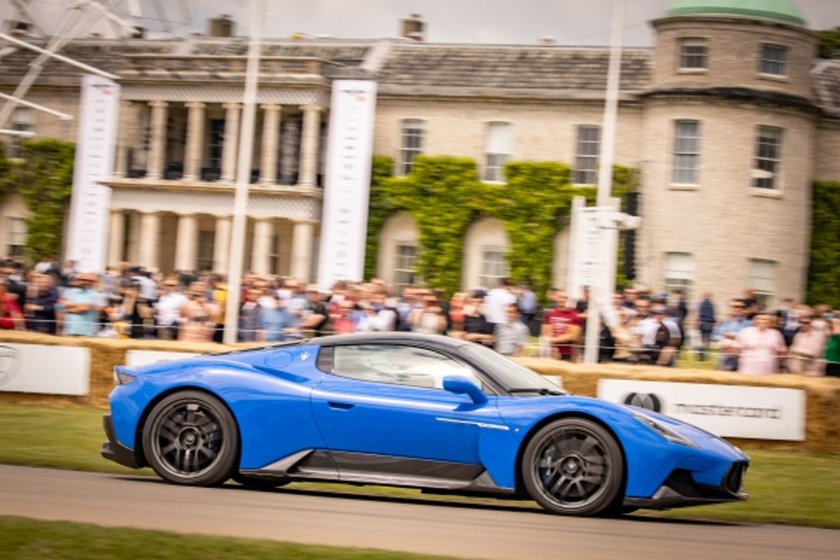 Maserati MC20 makes UK dynamic debut at Goodwood Festival of Speed 