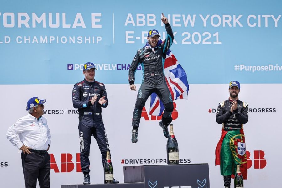 Sam Bird reignites Formula E title challenge in New York
