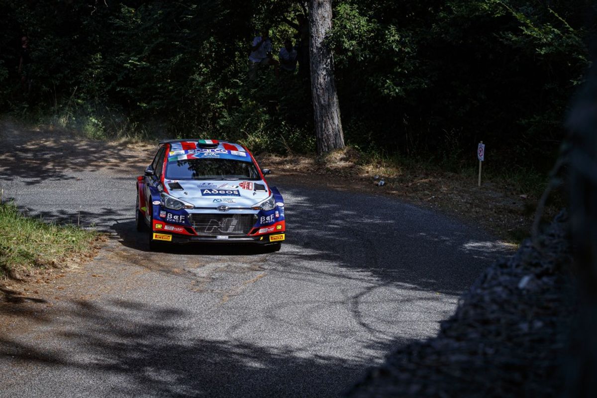 Crugnola ahead in a gladiatorial battle for Rally di Roma Capitale