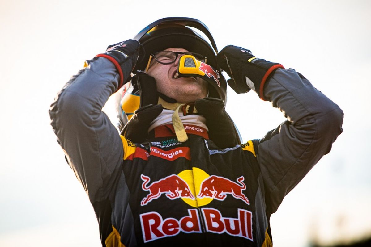 Kevin Hansen wins World RX Barcelona