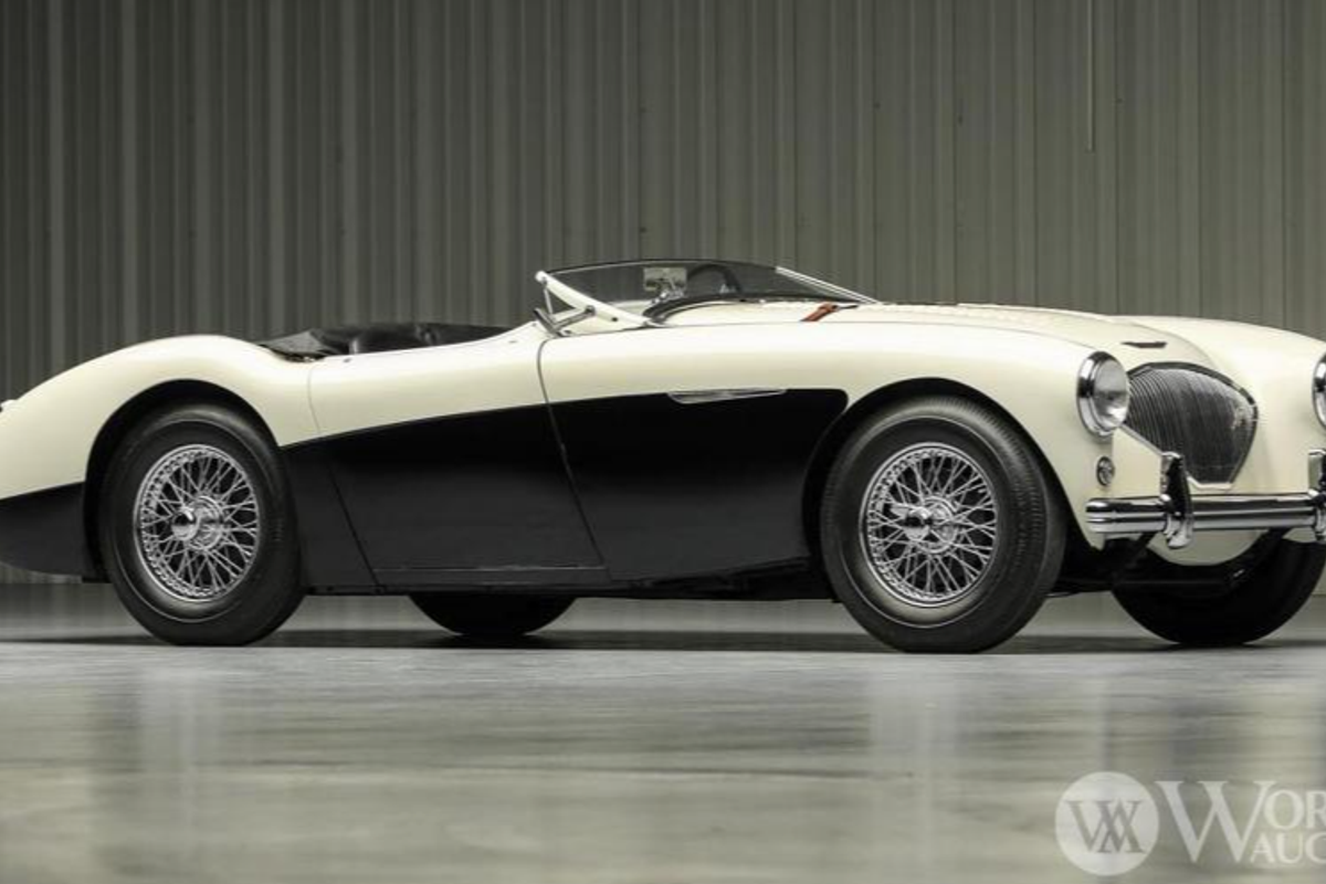 Rare final-year Healey with numbers matching engine at Worldwide Auctioneers