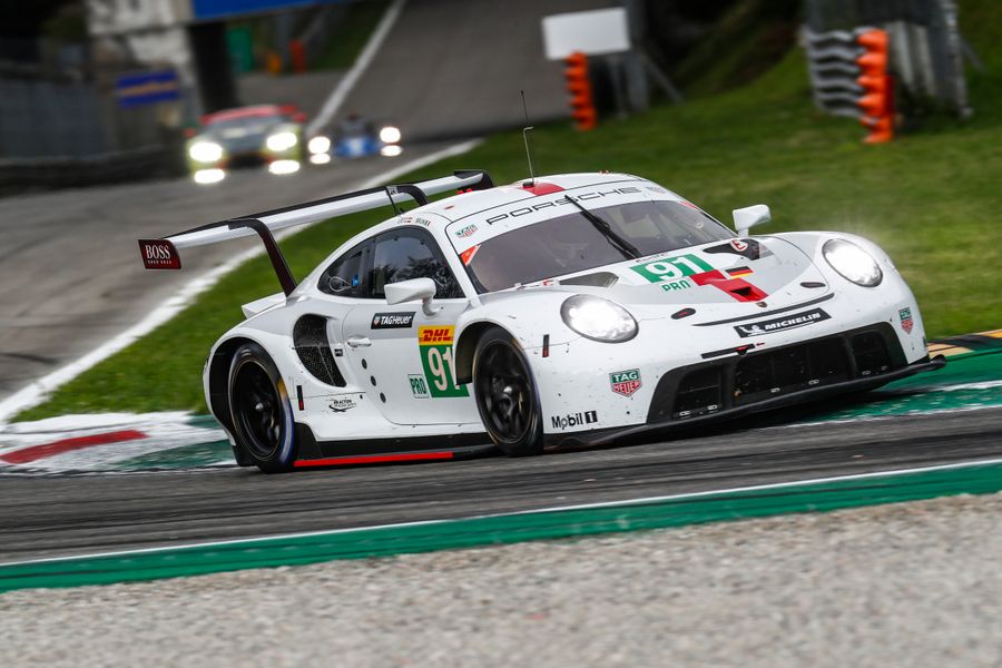 Twelve Porsche 911 RSR set to tackle the 24 Hours of Le Mans