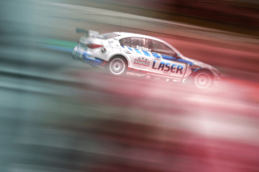 Sutton extends BTCC advantage with Knockhill win