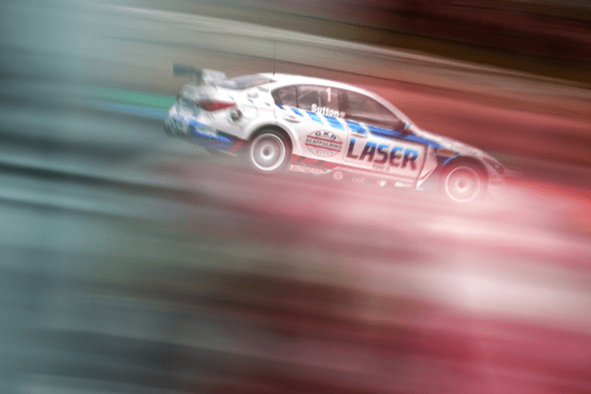 Sutton extends BTCC advantage with Knockhill win