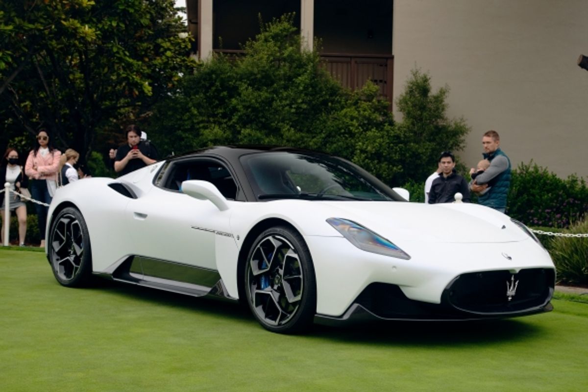Maserati MC20 debuts on Pebble Beach Concept Lawn