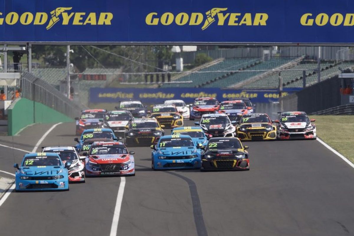 Urrutia is  the eighth WTCR winner from eight races with Hungarian victory