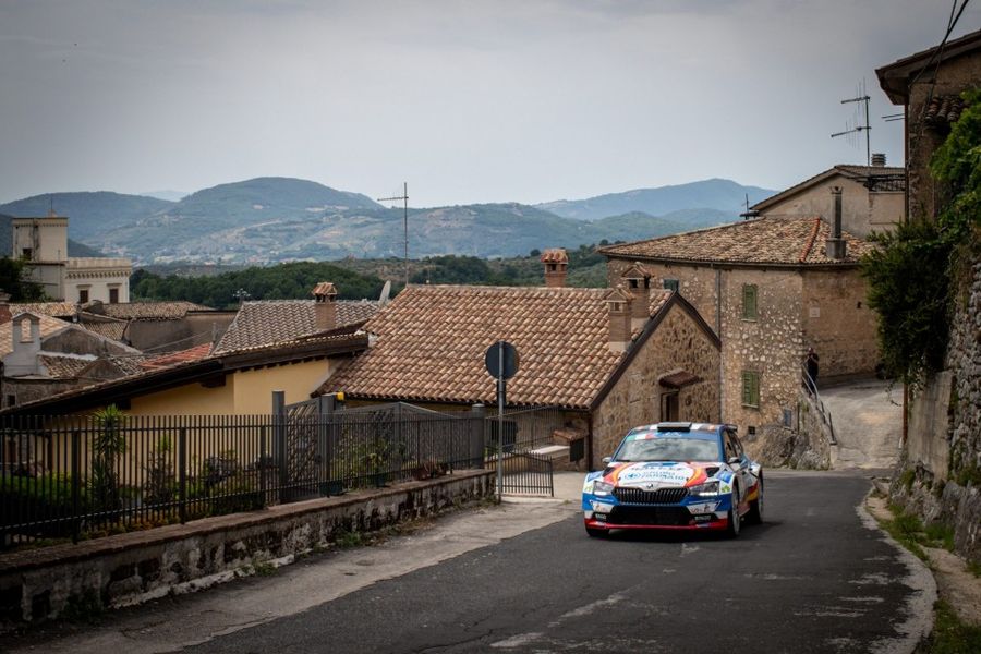 ERC thriller reaches halfway point with Barum Czech Rally Zlín 