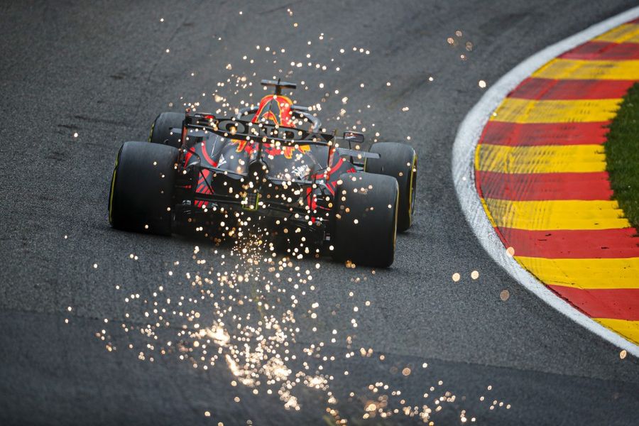 Verstappen sets the pace in Spa GP second practice before crashing