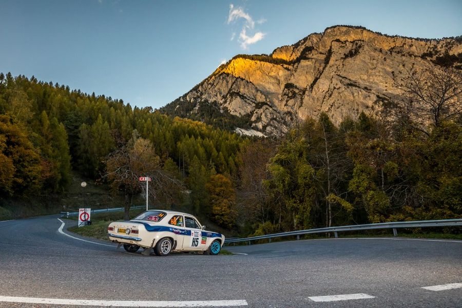  Potter, McCormack & the Ford Escort RS1600 lead on EHRC Rallye International du Valais