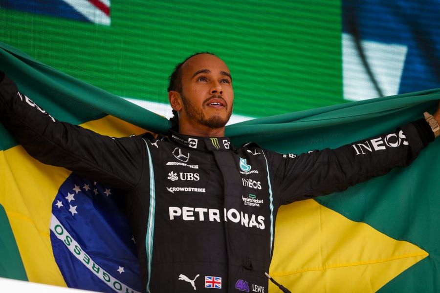 Hamilton's come-back drive secures Brazilian victory
