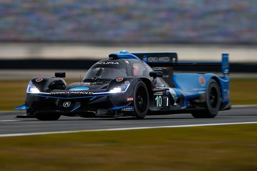 Wayne Taylor Racing Acura ARX-05 wins Rolex 24 Qualifying Race