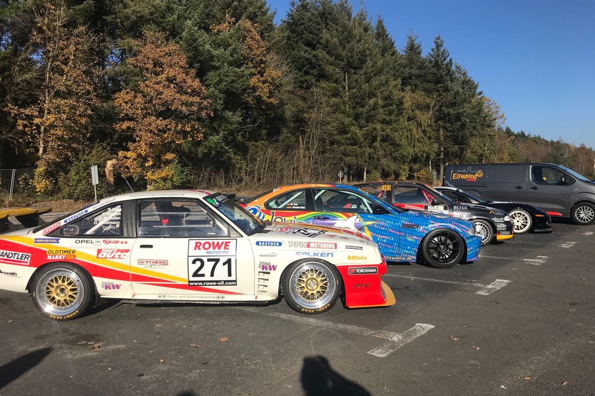 Motorsport Icons Olaf Manthey & Walter Röhrl star in Nurburgring music video