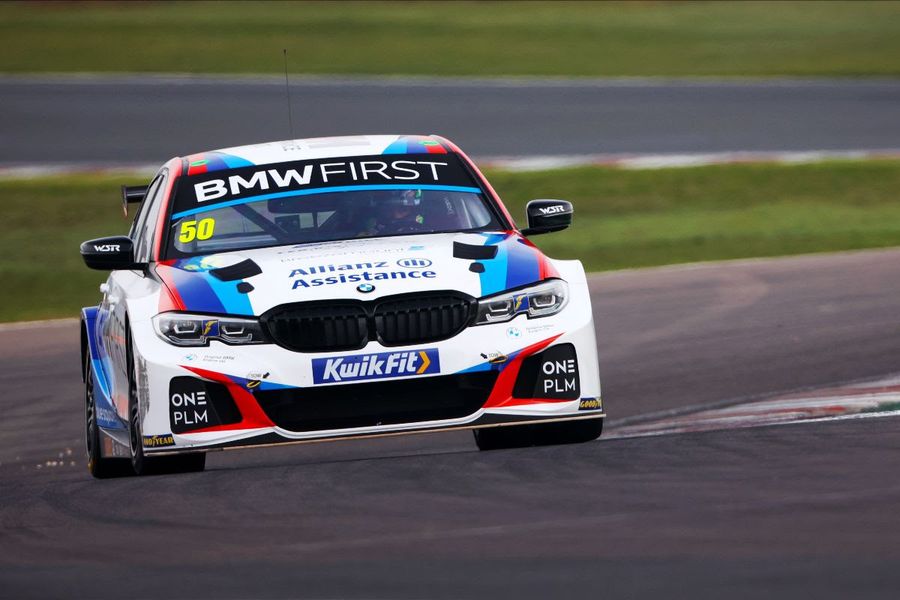 BTCC completes first Hybrid Installation Test day at Donington