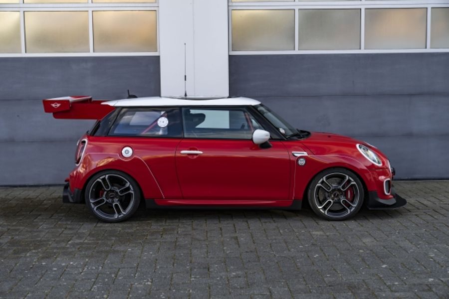 MINI John Cooper Works returns to 24h race at the Nürburgring