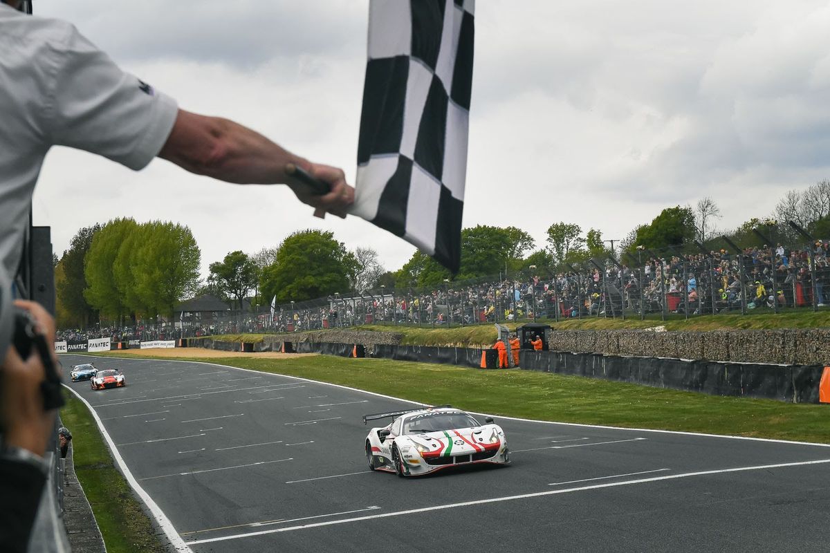 De Pauw & Jean give AF Corse & Ferrari Brands Hatch GT Silver Cup win