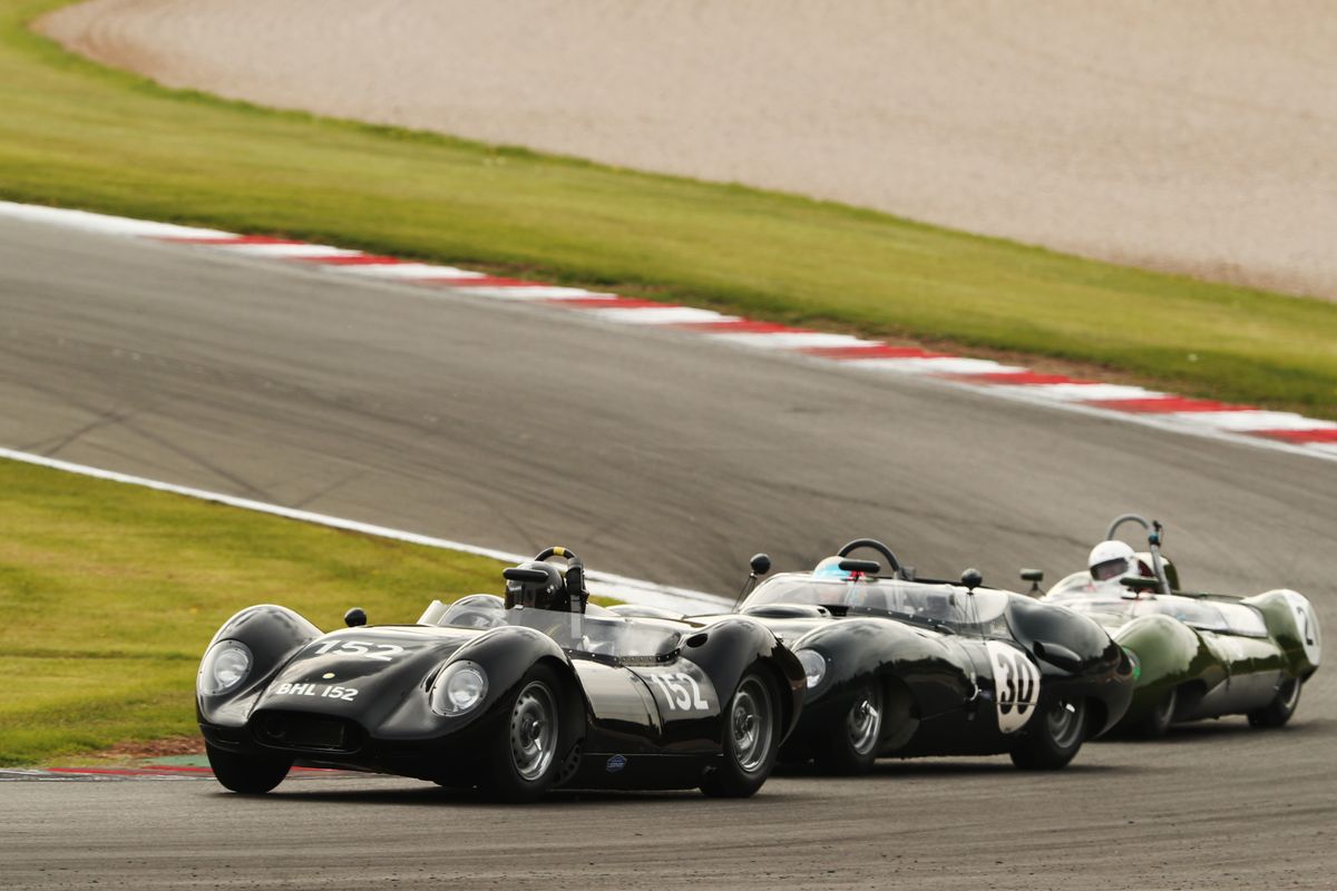  High-octane track action @ Donington Historic Festival
