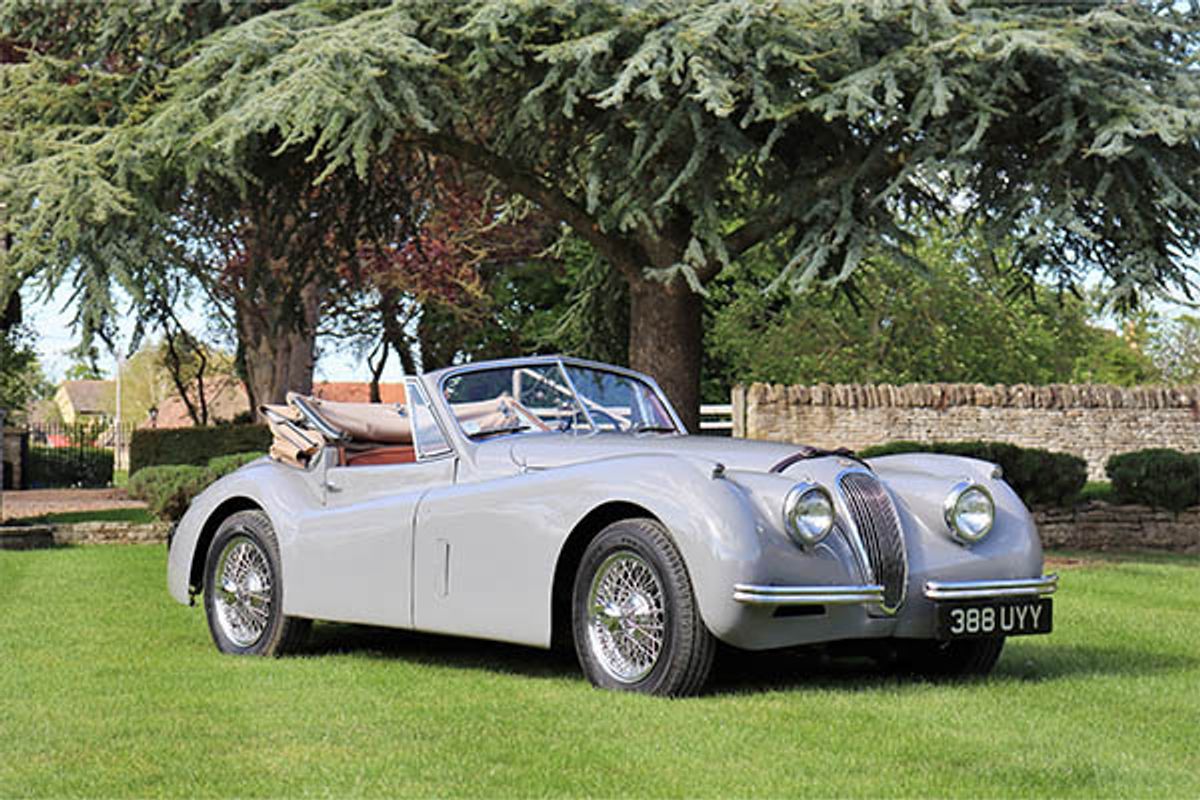 1953 Jaguar XK120 Drophead Coupé @ H&H Duxford sale