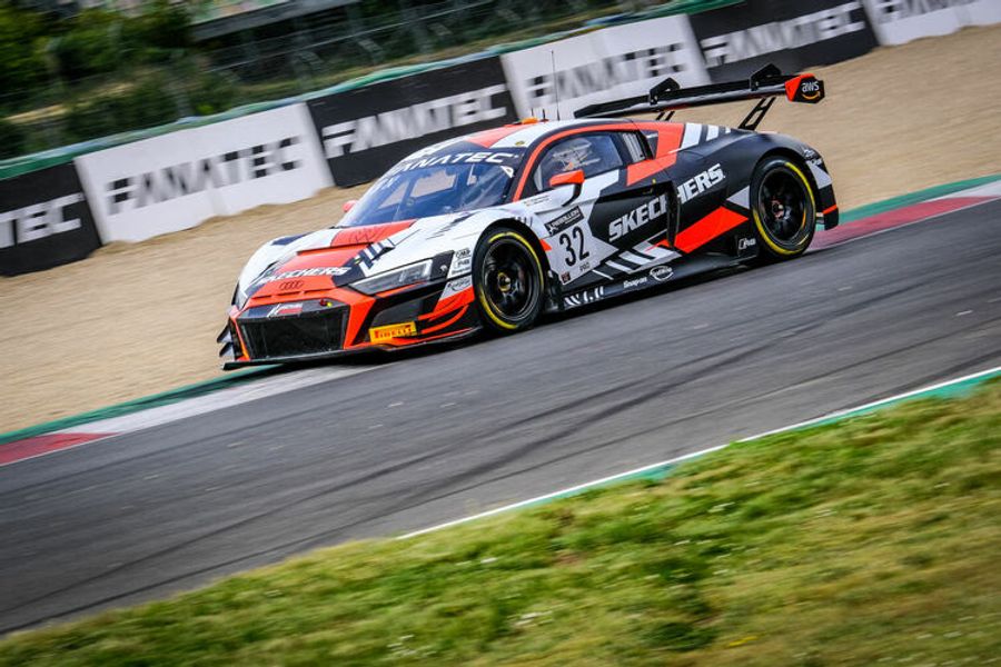 Sprint and endurance wins for the Audi R8 LMS