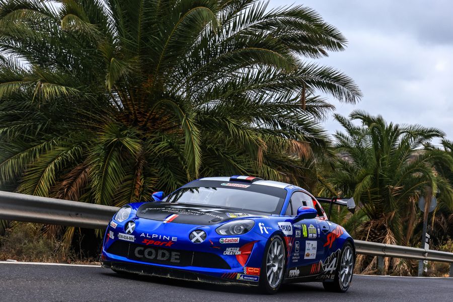 Eight straight wins for Alpine in the FIA RGT Cup
