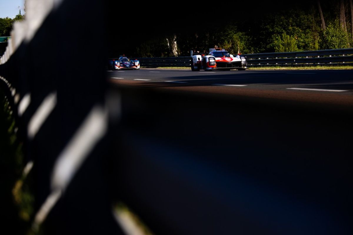 Toyota runs 1-2 with dusk falling at Le Mans