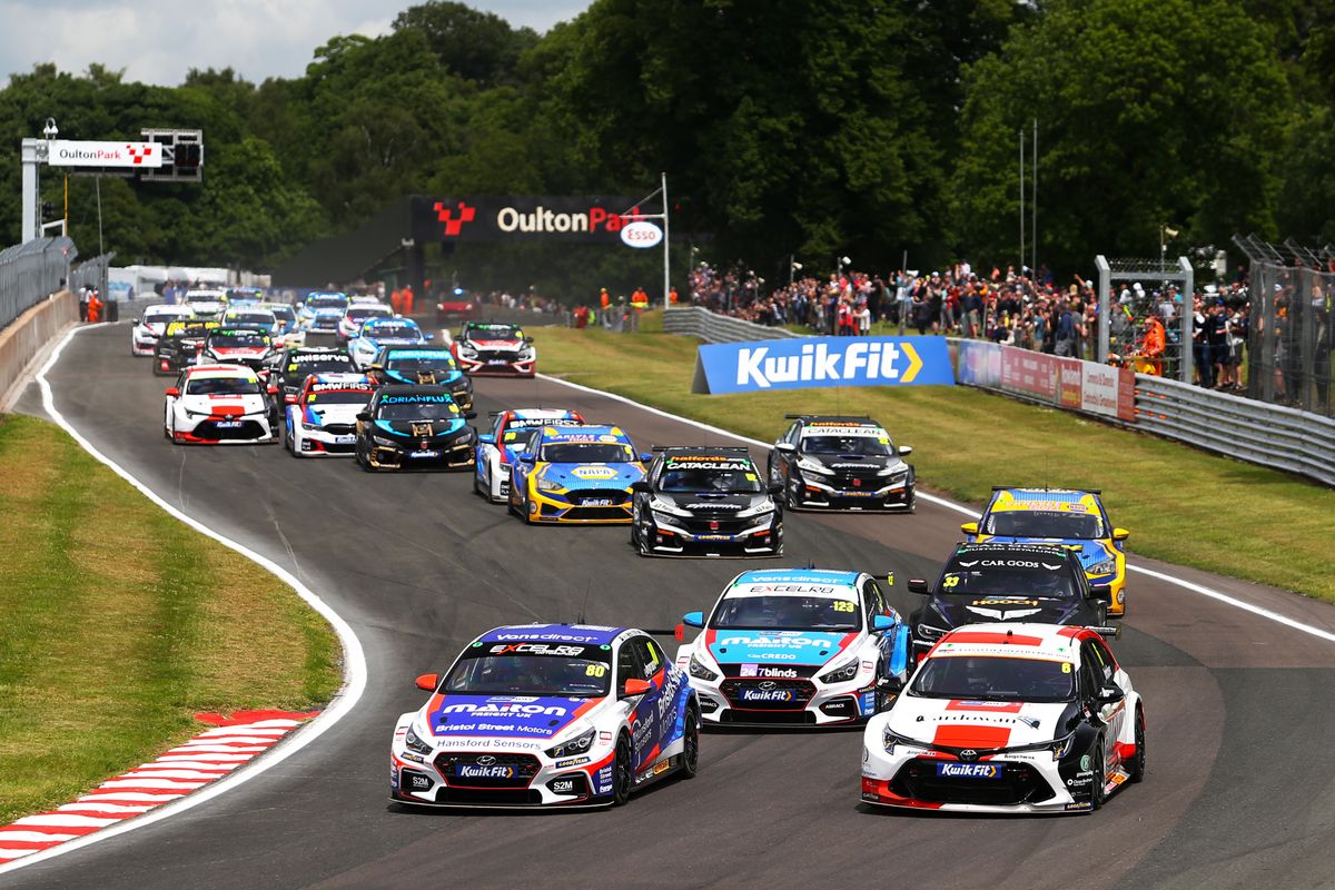 Ingram boosts BTCC challenge with a double, Jelley wins Oulton finale