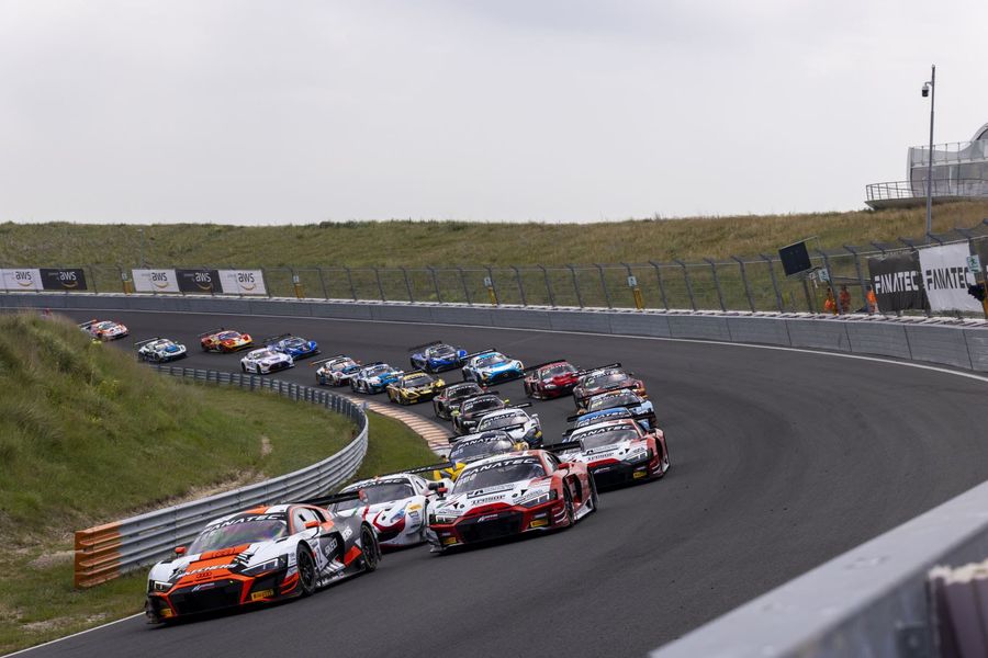 Weerts/Vanthoor seize Fanatec Sprint championship advantage