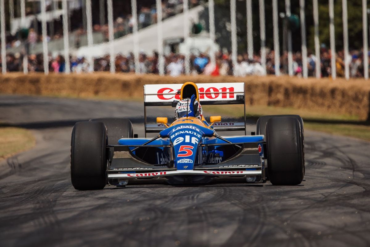 Nigel Mansell reunited with F1 Championship winning 1992 Williams FW14B