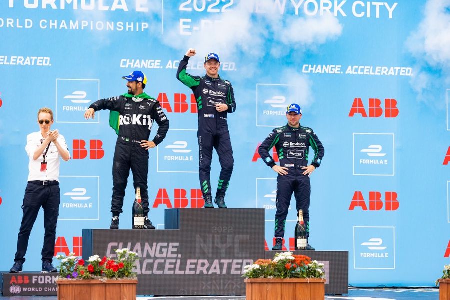 Maiden Formula E success for Nick Cassidy in New York