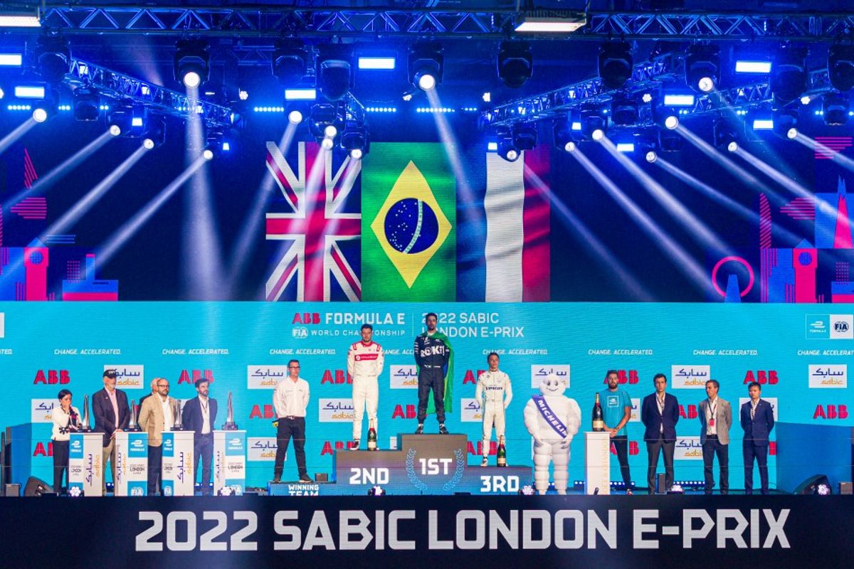 Lucas Di Grassi wins London E-Prix Race 2