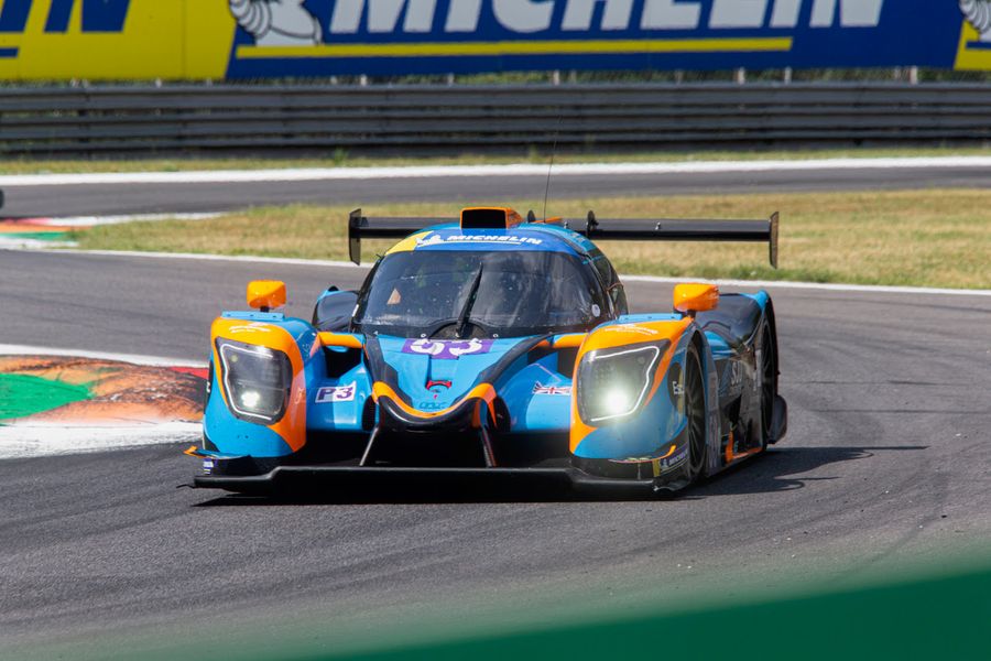 Racing Reverend revs up for Le Mans at The Classic