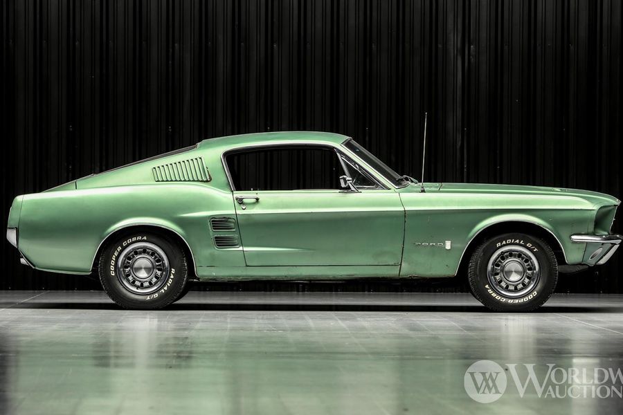 Mustang 'Vietnam' Fastback & Chevrolet Monte Carlo Earnhardt being sold to support veterans