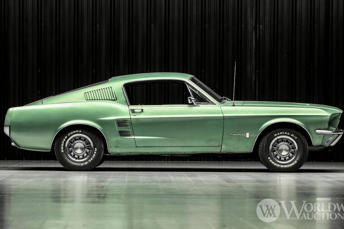 Mustang 'Vietnam' Fastback & Chevrolet Monte Carlo Earnhardt being sold to support veterans