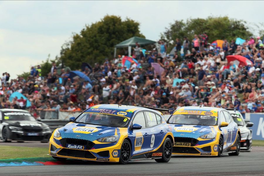 BTCC: Cammish and Sutton celebrate stunning day for NAPA Racing UK @ Thruxton 