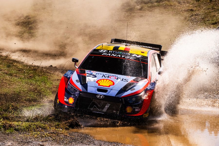Neuville triumphs as Hyundai makes history on Acropolis Rally