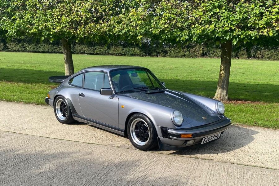 Porsche 911 Carrera 3.2 Sport joins H&H Classics performance car auction