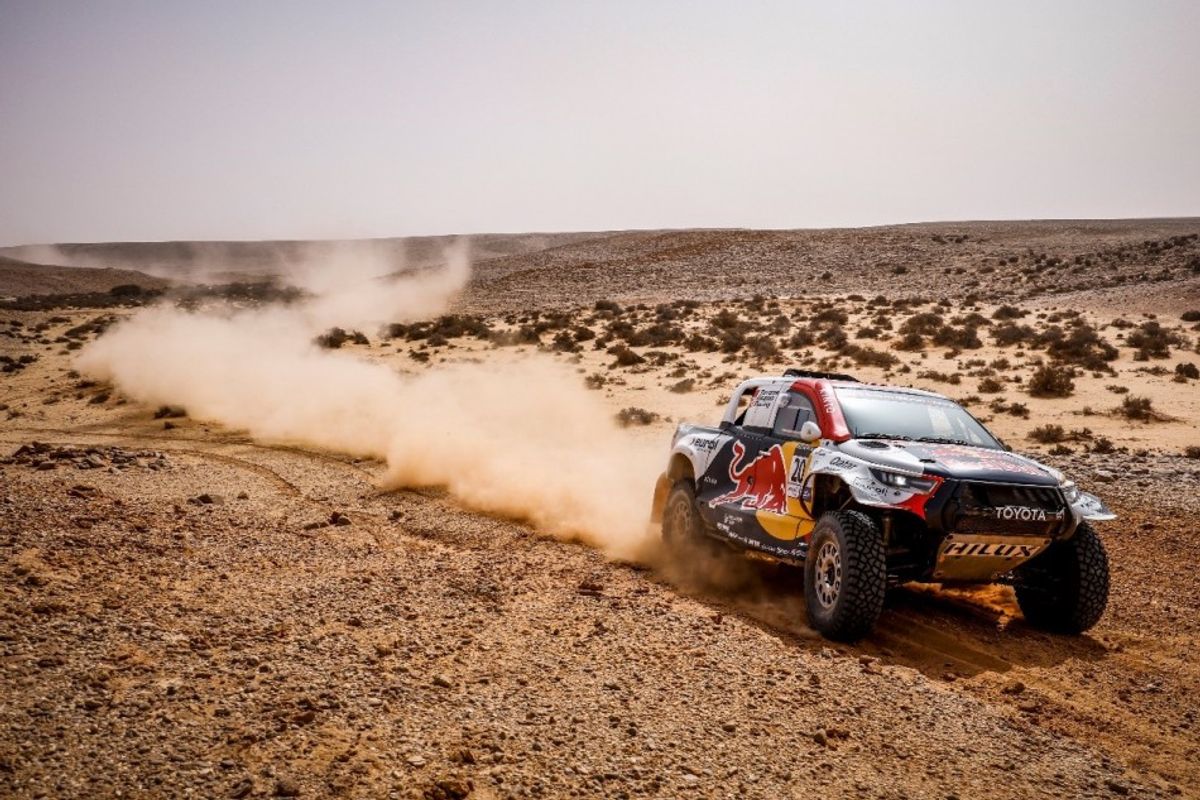 Nasser Saleh Al-Attiyah moves ahead of Sébastien Loeb in W2RC