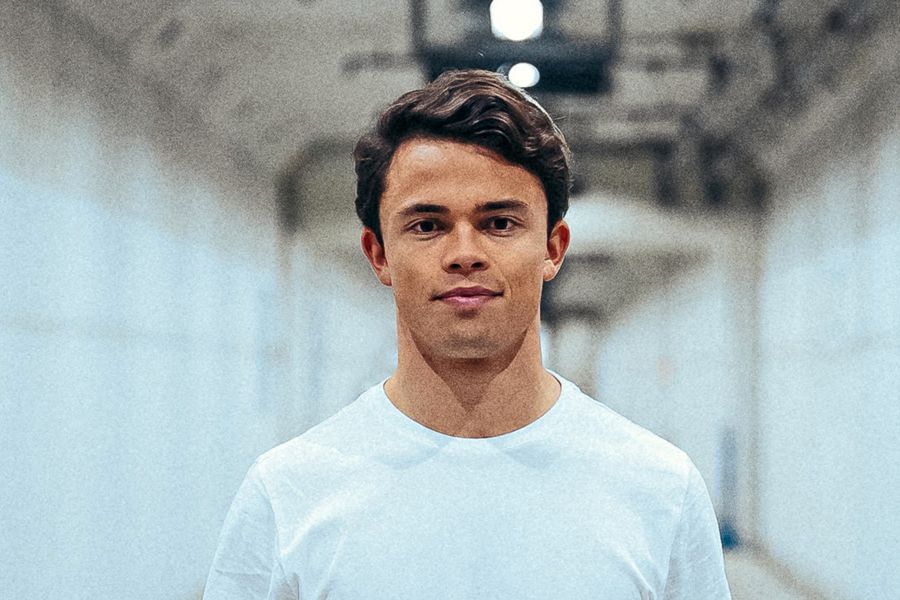  Nyck de Vries Joins Scuderia AlphaTauri For 2023