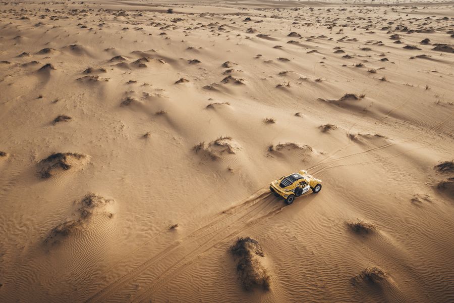 Early start for Africa Eco Race stage 7: First Mauritanian Stage