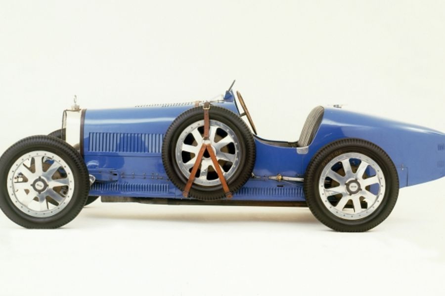 Fast-paced motoring & epic adventures in the next Beaulieu lectures