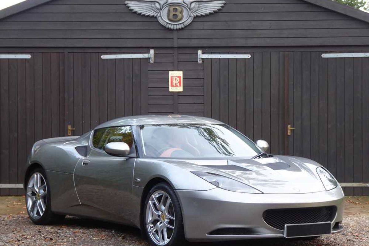 HandH Online December Auction closing for bids from Wed 14th December 