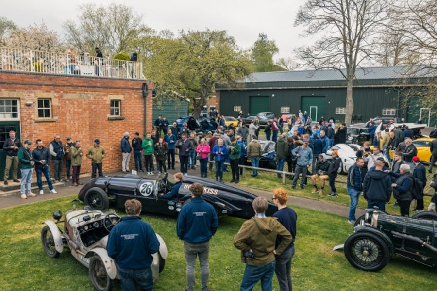 Bicester Heritage & Collecting Cars reveal partnership plans