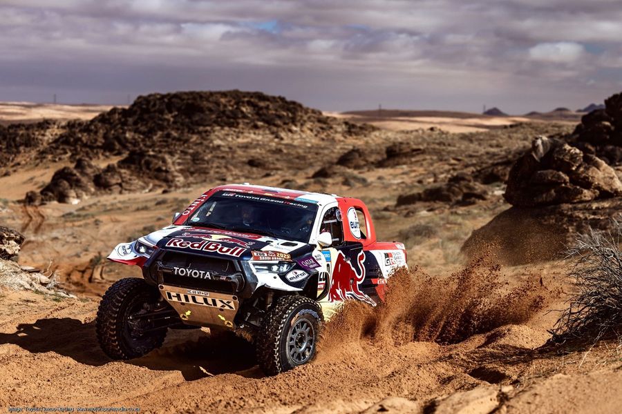 Al-Attiyah & Price on top of gruelling Stage Five at Dakar Rally