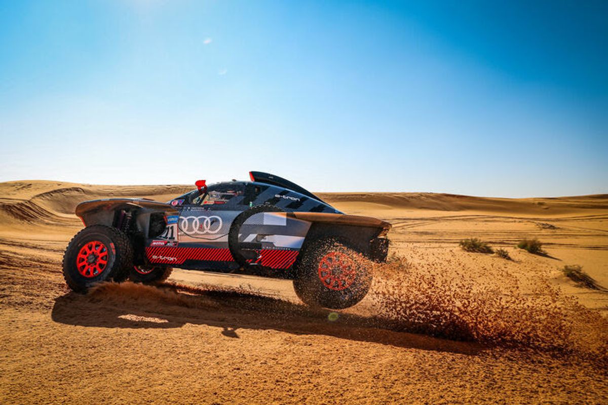  Team Audi Sport remains motivated for second half of Dakar Rally