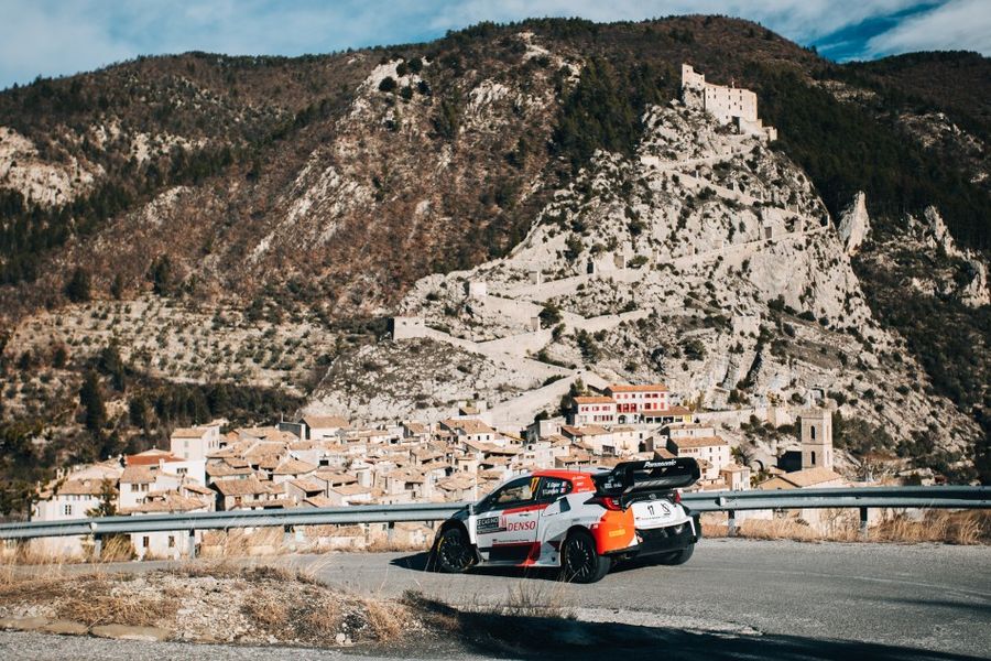 Ogier takes commanding lead on Rallye Monte-Carlo 