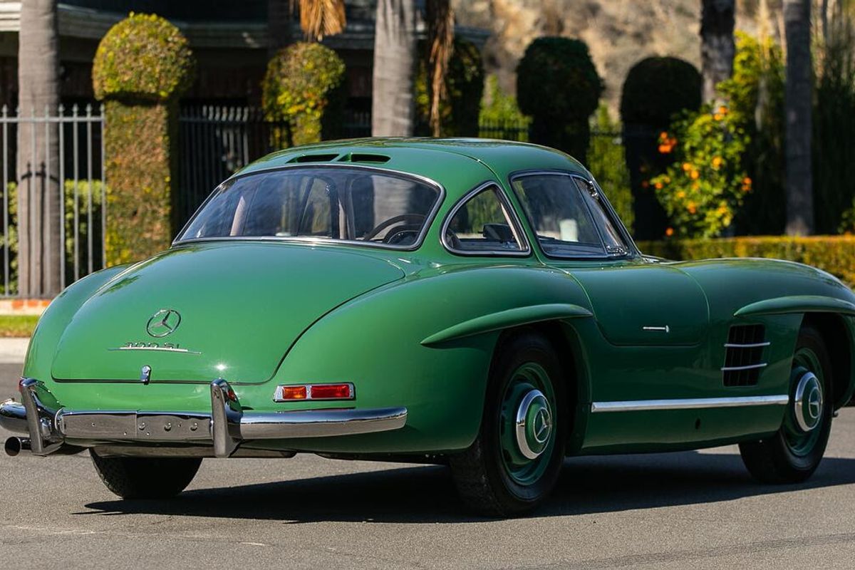 IMS Museum restored '55 Mercedes-Benz 300SL Gullwing @ Mecum Glendale 