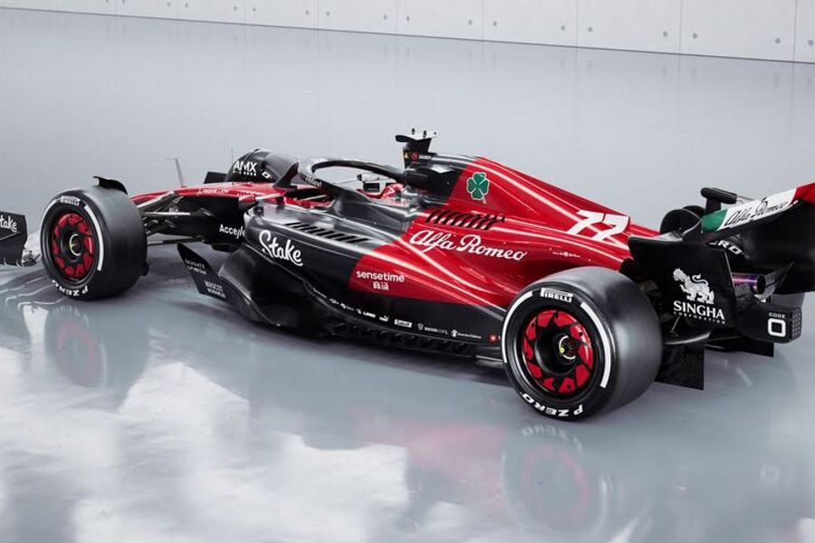 Alfa Romeo F1 Team Stake unveils the C43 